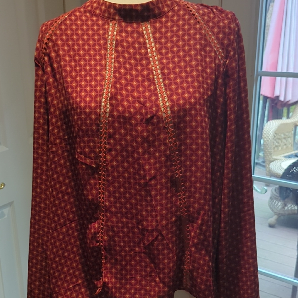 June & Hudson Vibrant Red and Orange Top